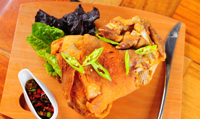 Crispy Pata